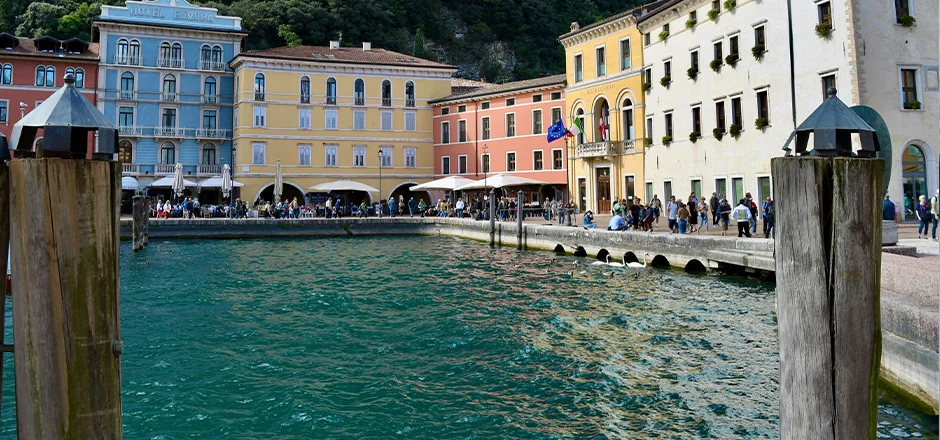 Zum Neujahrssprung an den Gardasee